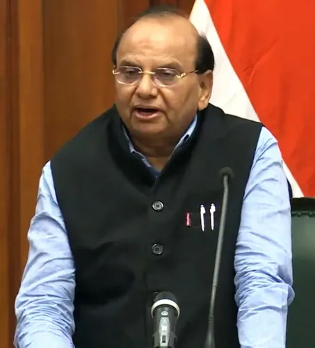 L-G Saxena Criticizes Kejriwal and AAP Government for Neglecting Issues Faced by Delhi Residents