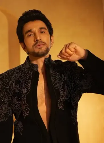 गुजराती फिल्म 'लालो' ने तोड़ा कमाई का रिकॉर्ड, प्रतीक गांधी ने दी प्रतिक्रिया