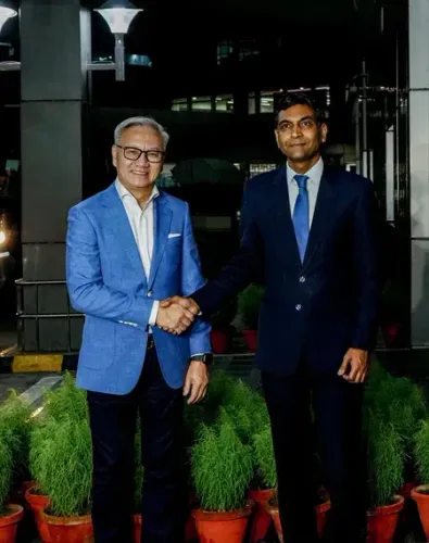 Lao FM Thongsavan arrives in India for 10th Joint Commission Meeting