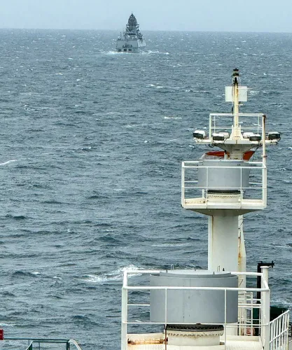 ईरान ने लेबनान पर इजरायली हमले के बाद होर्मुज जलडमरूमध्य से टैंकरों के गुजरने पर लगाया प्रतिबंध