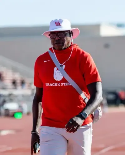 Will Legendary Olympian Carl Lewis Be the International Event Ambassador for Delhi Half Marathon 2025?