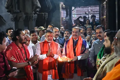 लोकसभा अध्यक्ष ओम बिरला ने त्र्यंबकेश्वर ज्योतिर्लिंग में किए दर्शन, देशवासियों की सुख-समृद्धि के लिए माँगा आशीर्वाद