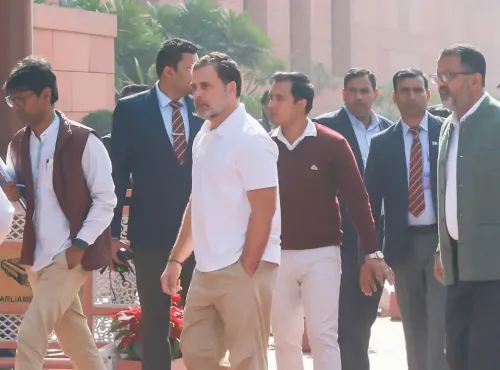 क्या लोकसभा में अमित शाह के भाषण से राहुल गांधी घबराए हुए थे?