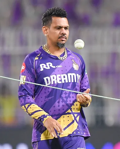 What Unique Challenges Await Sunil Narine at DSG?