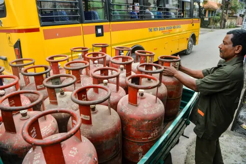 Government Assures Steady Supply of LPG and Petrol Amid Speculation