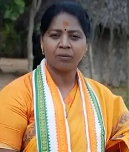 What Happened to LS Member Sudha During Her Walk in Delhi?