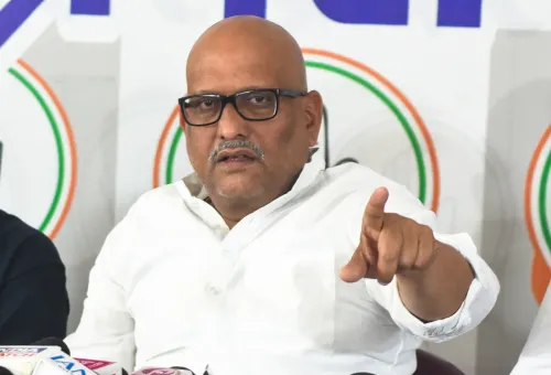 अजय राय का पलटवार: 'CM योगी मछली दावत साबित करें, वरना मुझे नहीं — उन्हें देना होगा इस्तीफा'