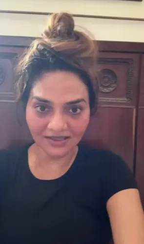Madhoo Reveals How Running Erases Stress & Builds Character