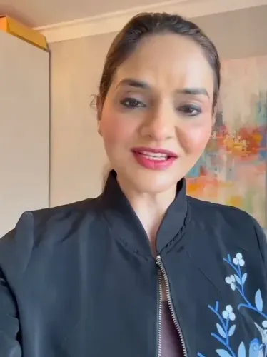 Madhoo's elder daughter set to wed soon, actress confirms