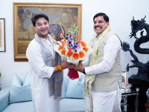 What Happened When Madhya Pradesh CM Yadav Met Union Minister Scindia in Delhi?