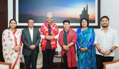 Fadnavis meets Nepal delegation in Mumbai, eyes stronger India-Nepal trade ties