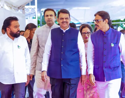 Maharashtra scraps free saree scheme for 25 lakh Antyodaya families