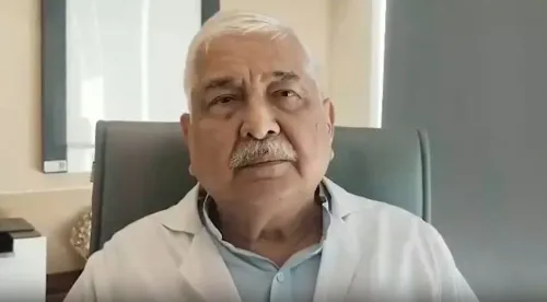 महंत नृत्य गोपाल दास मेदांता अस्पताल से डिस्चार्ज, डॉ. राकेश कपूर बोले — 'स्वास्थ्य स्थिर और सुधरा'