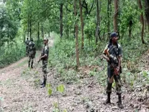 क्या महाराष्ट्र के गढ़चिरौली में पुलिस बल ने माओवादियों के स्मारक ध्वस्त किए?