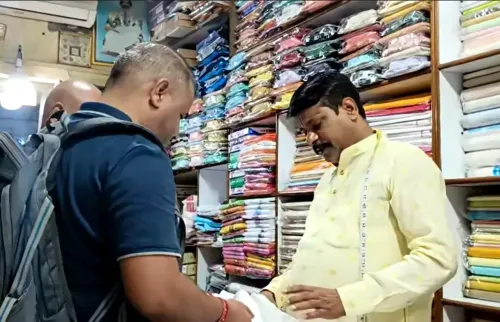 क्या महाराष्ट्र के नालासोपारा में खादी की धूम है, 'स्वदेशी अपनाओ, देश बचाओ' अभियान की सफलता?