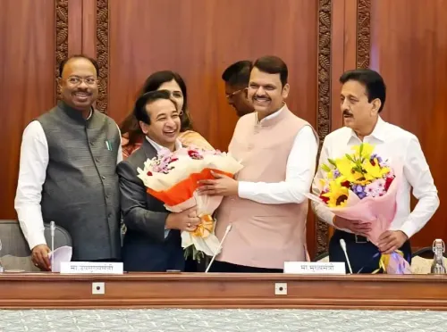 क्या महाराष्ट्र में नगर निकाय चुनावों में महायुति की जीत हुई? नितेश राणे ने सीएम फडणवीस को दी बधाई