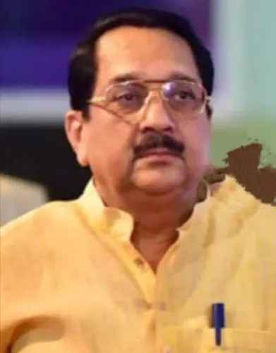 क्या महाराष्ट्र सरकार के पूर्व मंत्री राज के पुरोहित का निधन दुखद है?