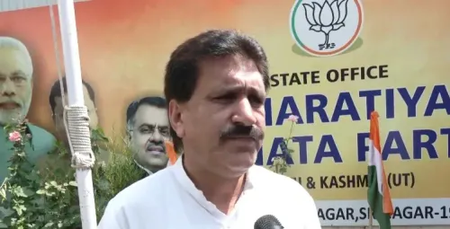 महबूबा मुफ्ती के 'दिमागी नक्सल' बयान पर भाजपा का पलटवार, अल्ताफ ठाकुर बोले — नया भारत देशविरोधी सोच नहीं सहेगा