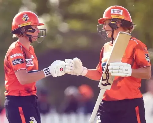 क्या पर्थ स्कॉर्चर्स ने मेलबर्न रेनेगेड्स को 4 विकेट से हराया?