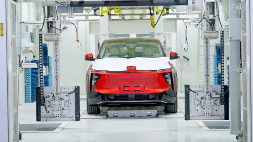 Mahindra Launches State-of-the-Art Manufacturing and Battery Assembly Plant