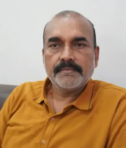 सुरेंद्र कुशवाहा का अशोक चौधरी से विकास चर्चा पर जोर, दल बदलने की अटकलें निराधार