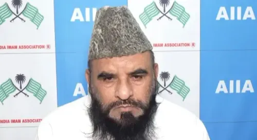 मौलाना साजिद रशीदी का बड़ा बयान: विदेशी फंडिंग से देश तोड़ने वालों को मानता हूं आतंकवादी