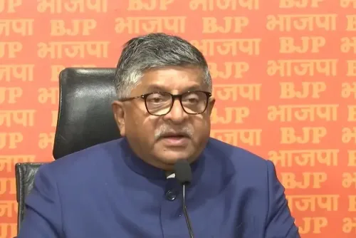 क्या ममता बनर्जी का आचरण शर्मनाक और असंवैधानिक है? रविशंकर प्रसाद का आरोप