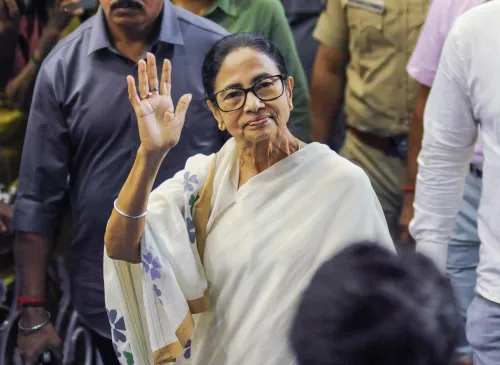 Did Mamata Banerjee Pay Tributes to Netaji’s Soldiers on the Azad Hind Government Anniversary?