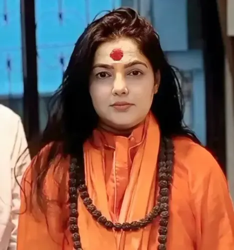 Did Mamta Kulkarni Reveal Aamir Khan Made Tea in Her Kitchen?