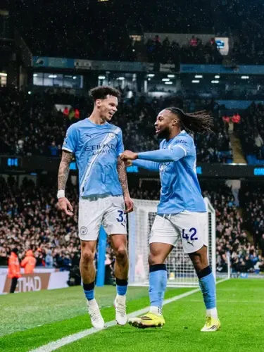 Can Manchester City Maintain Pressure on Arsenal After Dominating Fulham?
