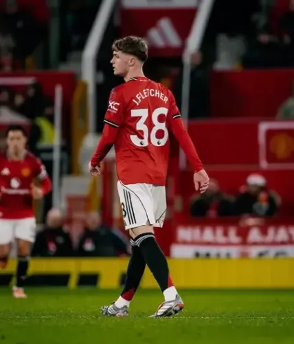 Jack Fletcher of Man Utd Issues Apology Following Six-Match Ban for Discriminatory Remarks