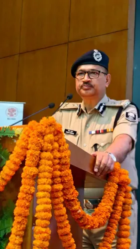 बिहार डीजीपी का मानव तस्करी और अनैतिक व्यापार के खिलाफ सहयोग की अपील