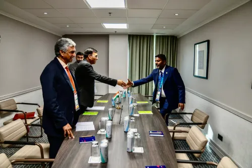 Mandaviya Holds Bilateral Sports Talks with Maldives, Uganda at Glasgow