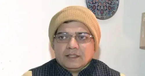 क्या मणिकम टैगोर और शकील अहमद एक ही थाली के चट्टे-बट्टे हैं? : यासर जिलानी