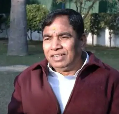 क्या मणिशंकर अय्यर के बयान पर योगेंद्र चंदोलिया की प्रतिक्रिया उचित है?