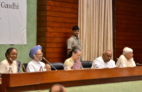 Deve Gowda Lauds Manmohan Singh as a Visionary Leader Who Navigated India Through Economic Crisis