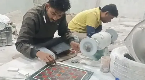 Did Marble Chess from Agra Reach the Kremlin? Artisans Express Gratitude to PM Modi