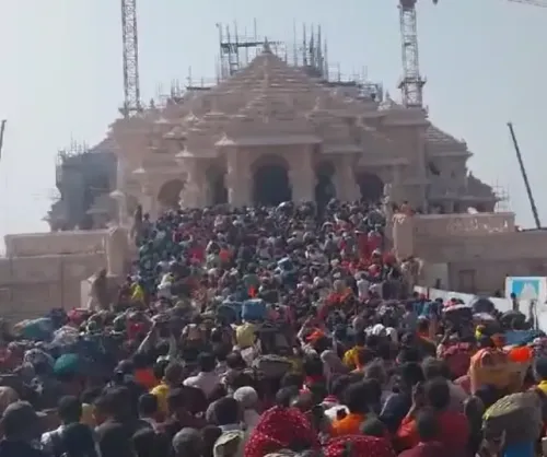 Huge Gathering in Ayodhya for Ram Temple, Traffic Mayhem Ensues