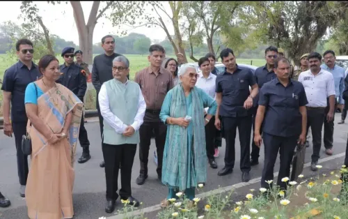 मथुरा में राज्यपाल ने छात्रों की रचनात्मक वॉल पेंटिंग्स का किया अवलोकन, दिए दिशा-निर्देश