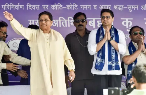 मायावती ने आकाश आनंद को बताया अपरिपक्व, यूपी में बड़ी जिम्मेदारी देने से किया इनकार