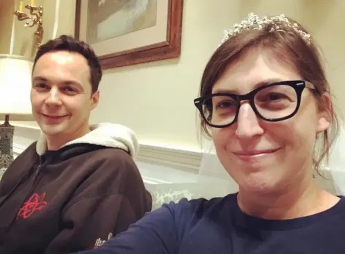Mayim Bialik and Jim Parsons Spark ‘Tiara’ Nostalgia from ‘The Big Bang Theory’