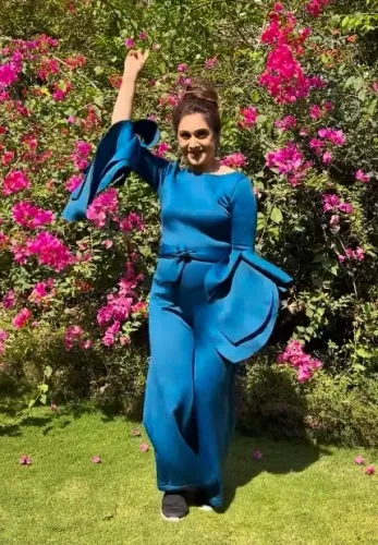 Did Meenakshi Seshadri Just Bring Back ‘Ek Main Aur Ek Tu’ on Khel Khel Mein's 50th Anniversary?