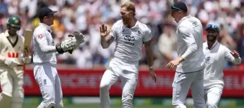क्या मेलबर्न टेस्ट में स्टार्क आउट हैं या नॉट आउट? थर्ड अंपायर के फैसले पर विवाद
