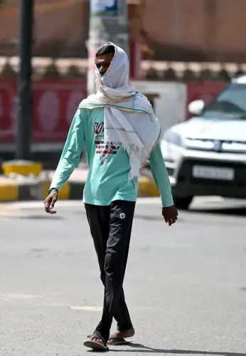 Heatwave Alert: Rajasthan Burns at 44.5°C, 5 Districts on Red Alert