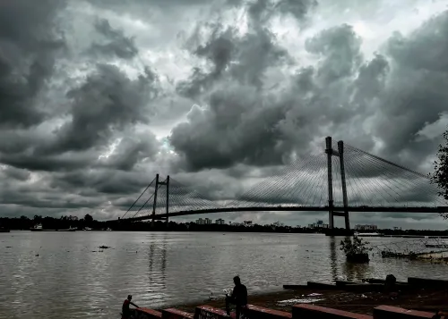 Will the Met Office's Rain Forecast Affect Durga Puja Festivities in Bengal?