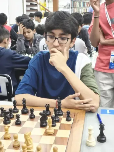 Shriram Mhasane Takes Commanding Lead in All India Chess Masters as Finale Approaches