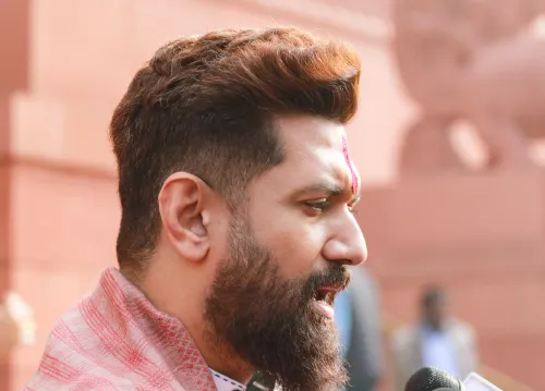 क्या मनरेगा का नाम बदलकर विकसित भारत-जी राम जी करना सही है?