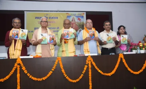 आरएसएस प्रचारक प्रमुख स्वांतरंजन का युवाओं से आह्वान: 'मोबाइल मोड' छोड़ 'एक्शन मोड' में आएं