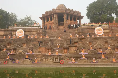 Will the Modhera Sun Temple Showcase the 'Uttarardh Mahotsav 2026' on January 17–18?