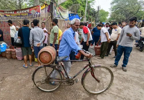 Government Increases LPG Supply for Priority Sectors and Ensures Regular Fuel Deliveries